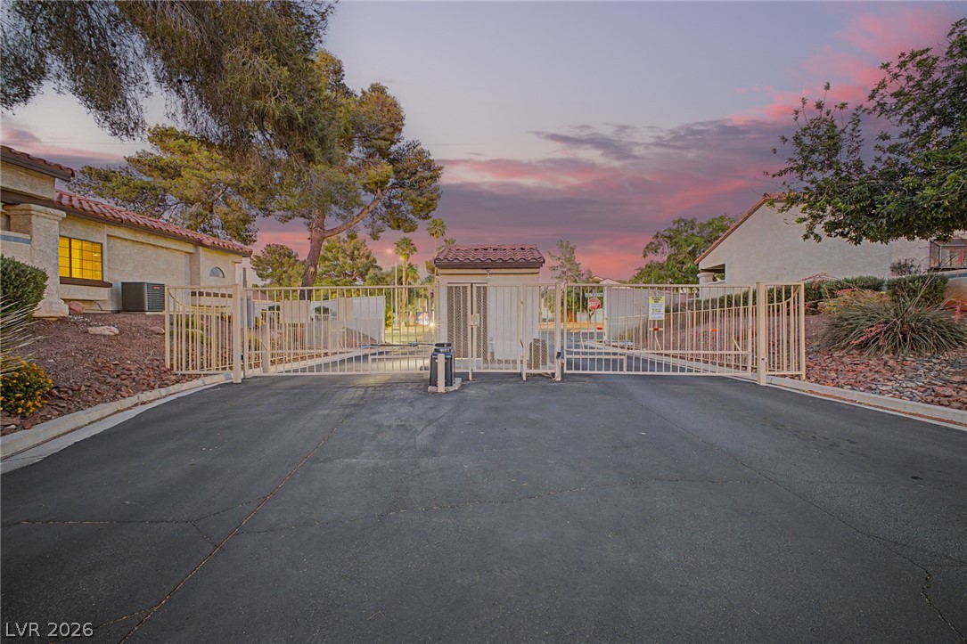 Photo 47 of 67, 3127 La Mancha Way