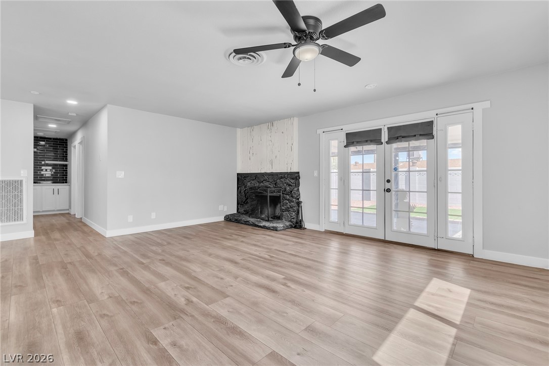 Photo 4 of 5804 Carmen Boulevard