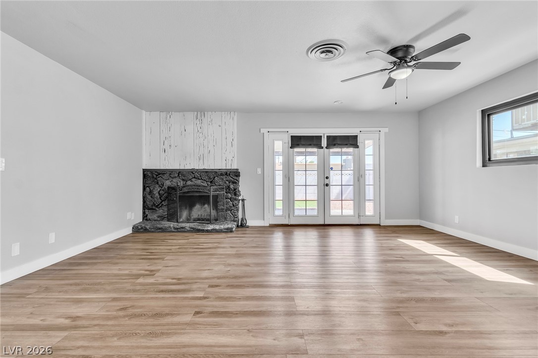 Photo 6 of 24, 5804 Carmen Boulevard