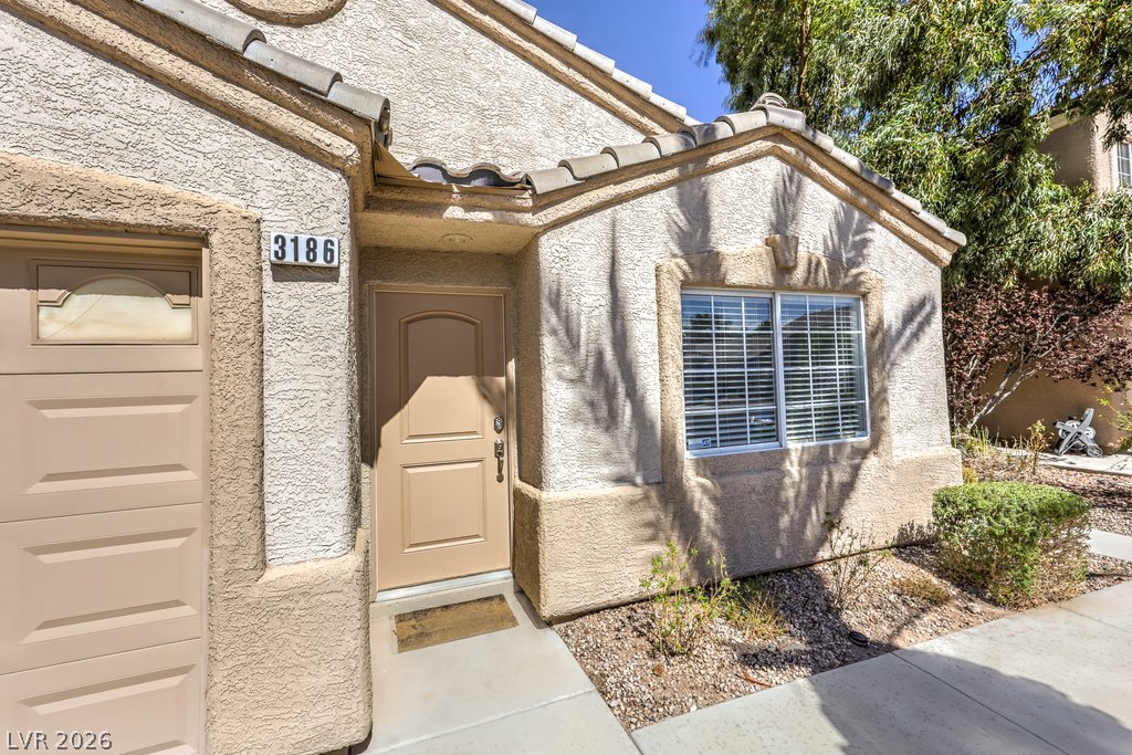 Photo 4 of 3186 CASTLE CANYON Avenue