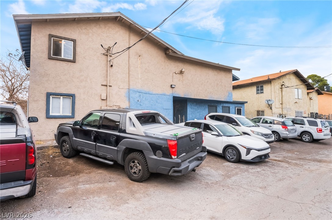 Photo 73 of 94, 828 Sagman Street
