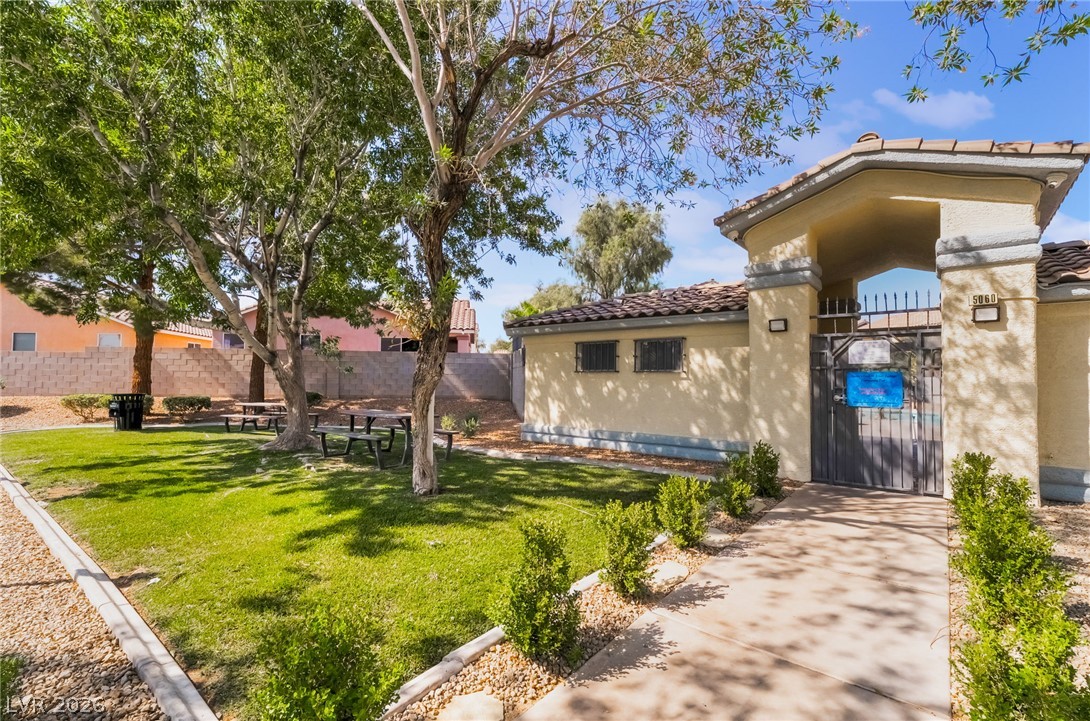 Photo 32 of 38, 4960 Mascaro Drive