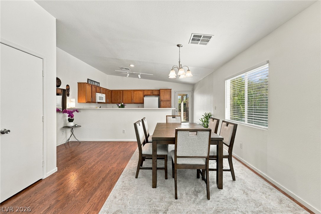 Photo 9 of 38, 4960 Mascaro Drive