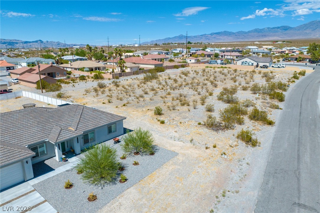 Photo 5 of 2260 South Pampa Avenue