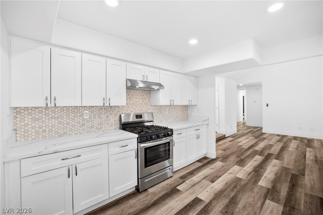 Photo 6 of 41, 1904 Bradbury Circle