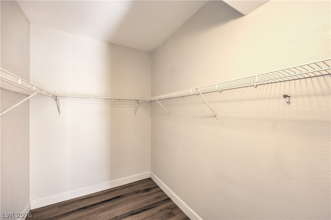 Photo 14 of 31, 10245 King Henry Avenue #103