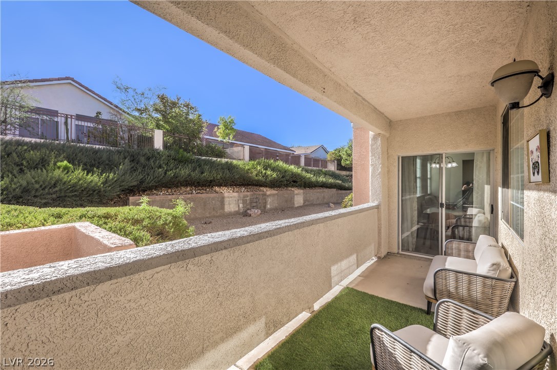 Photo 22 of 31, 10245 King Henry Avenue #103