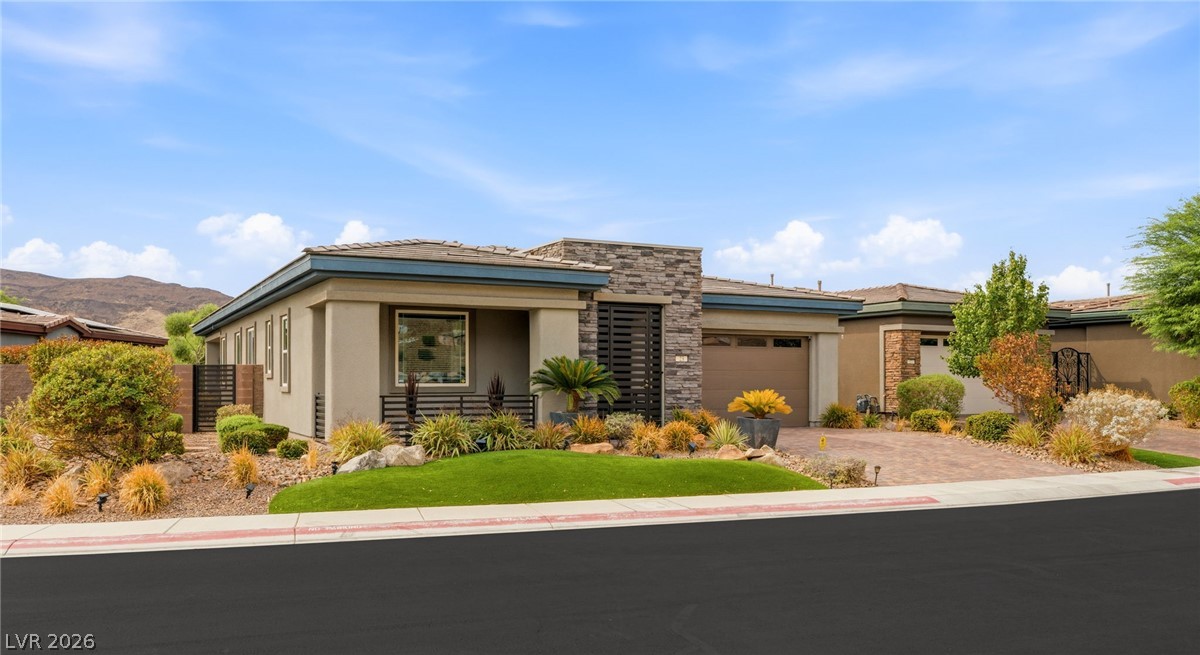 23 Reflection Bay Drive, Henderson 89011