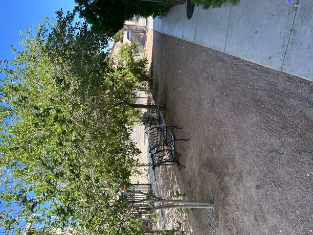 Photo 11 of 13, 4930 Stanley Avenue