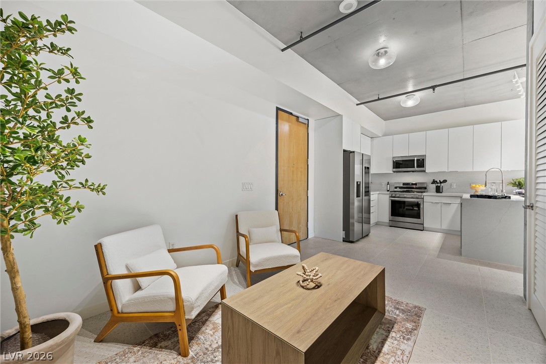 Photo 6 of 24, 353 E Bonneville Avenue #421
