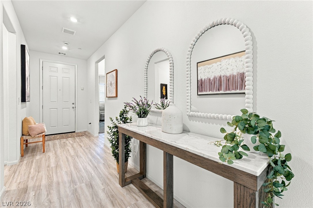 Photo 5 of 10933 Cilantro Avenue