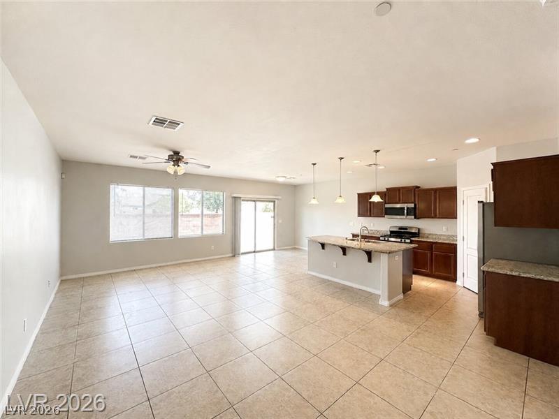 Photo 4 of 4020 Thomas Patrick Avenue