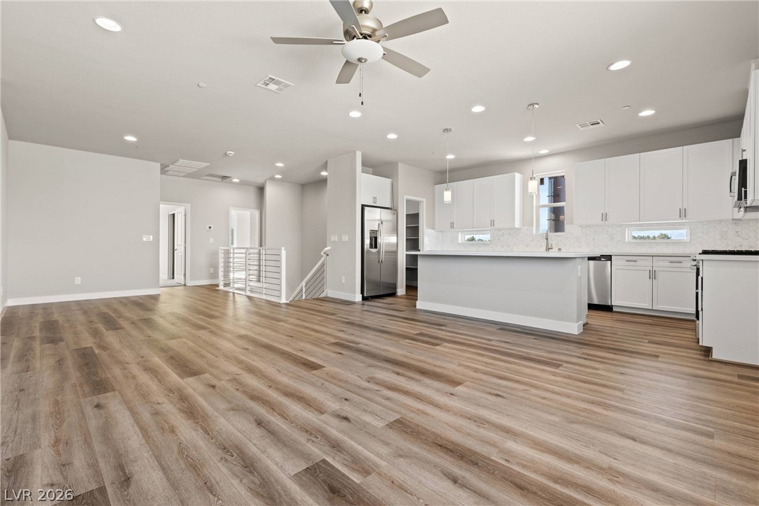 Photo 9 of 46, 8629 Ensworth Street #103