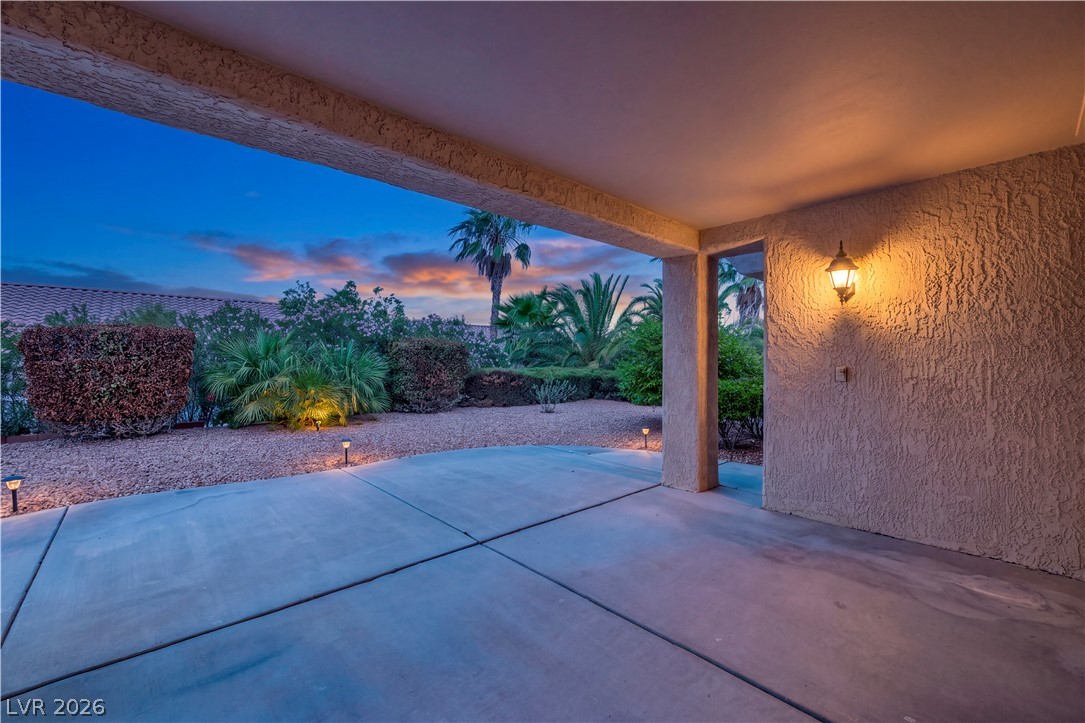 Photo 38 of 42, 9912 Rosamond Drive