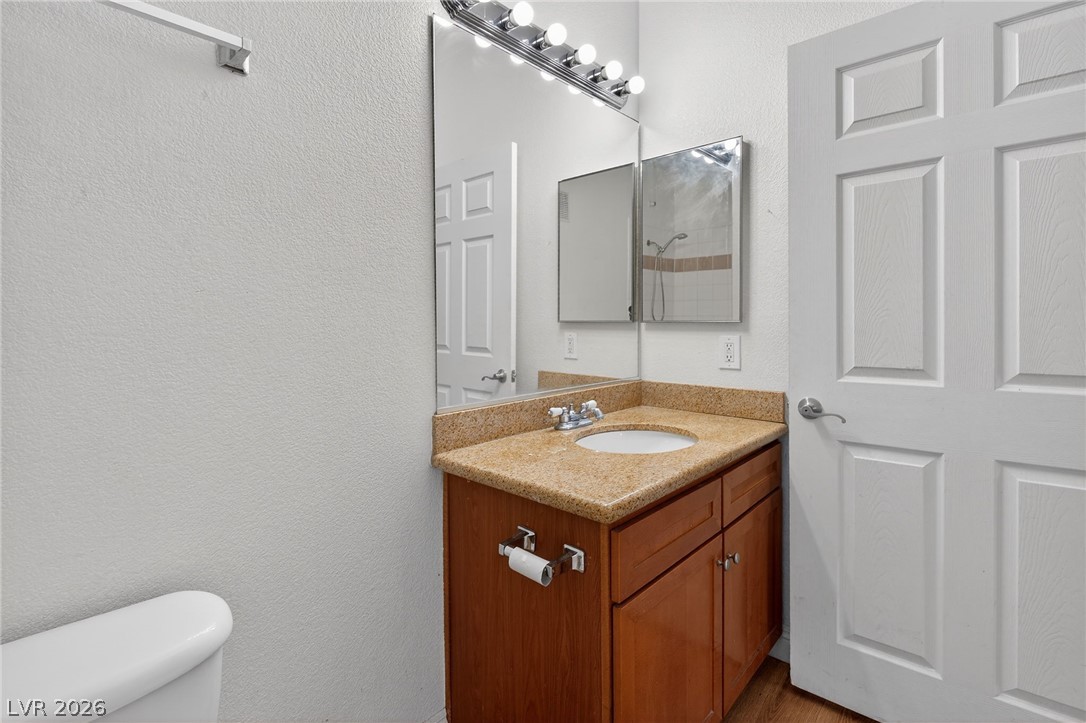 Photo 37 of 39, 4400 S Jones Boulevard #1012