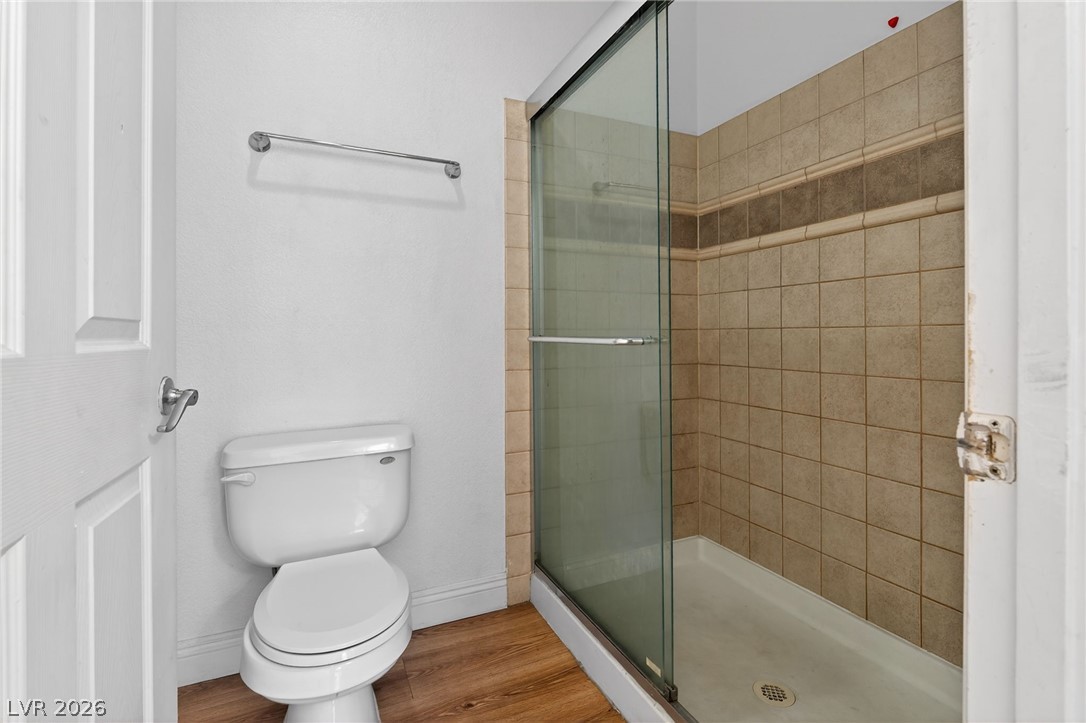Photo 17 of 39, 4400 S Jones Boulevard #1012