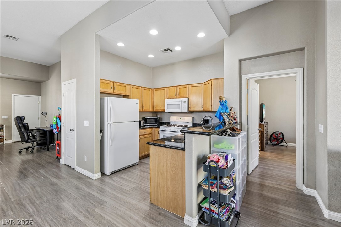 Photo 5 of 10751 Bel Etage Court
