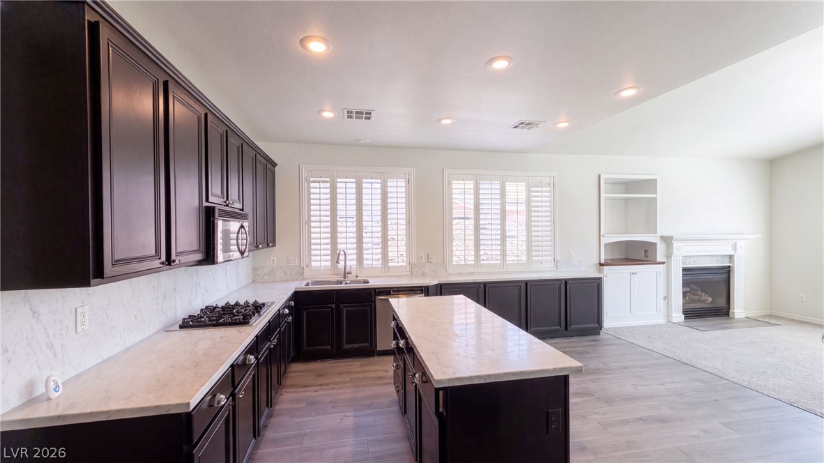 Photo 2 of 1415 Minuet Street