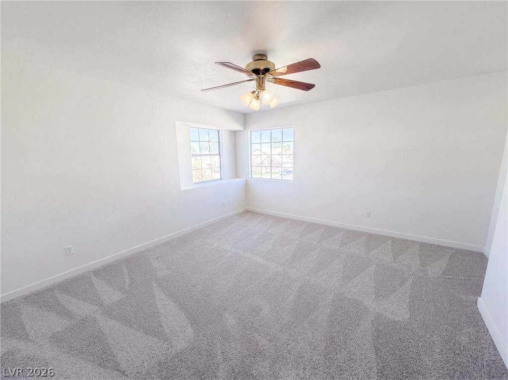 Photo 23 of 39, 1917 Altivo Drive