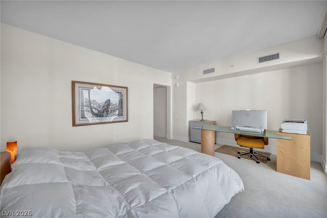 Photo 17 of 25, 2777 Paradise Road #2304