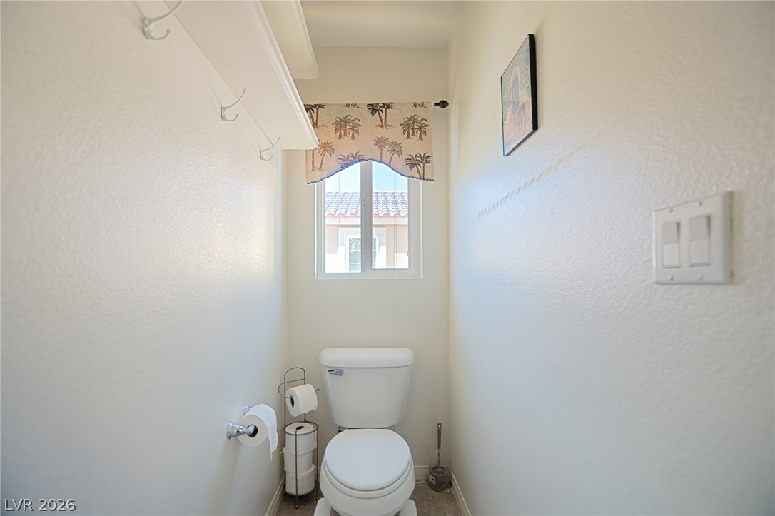 Photo 17 of 33, 6430 West Camero Avenue