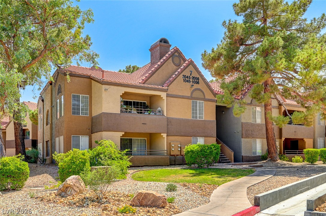 Photo 18 of 38, 2200 S Fort Apache Road #2234