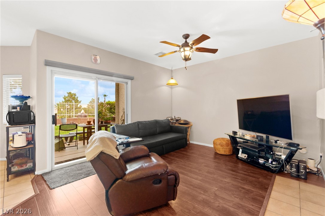 Photo 11 of 73, 855 Binbrook Drive
