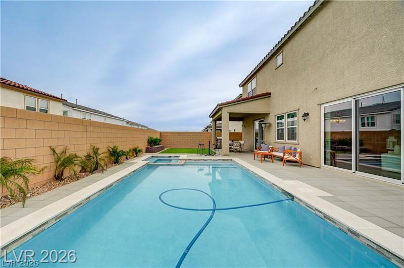 Photo 2 of 10226 Bismarck Palms Avenue