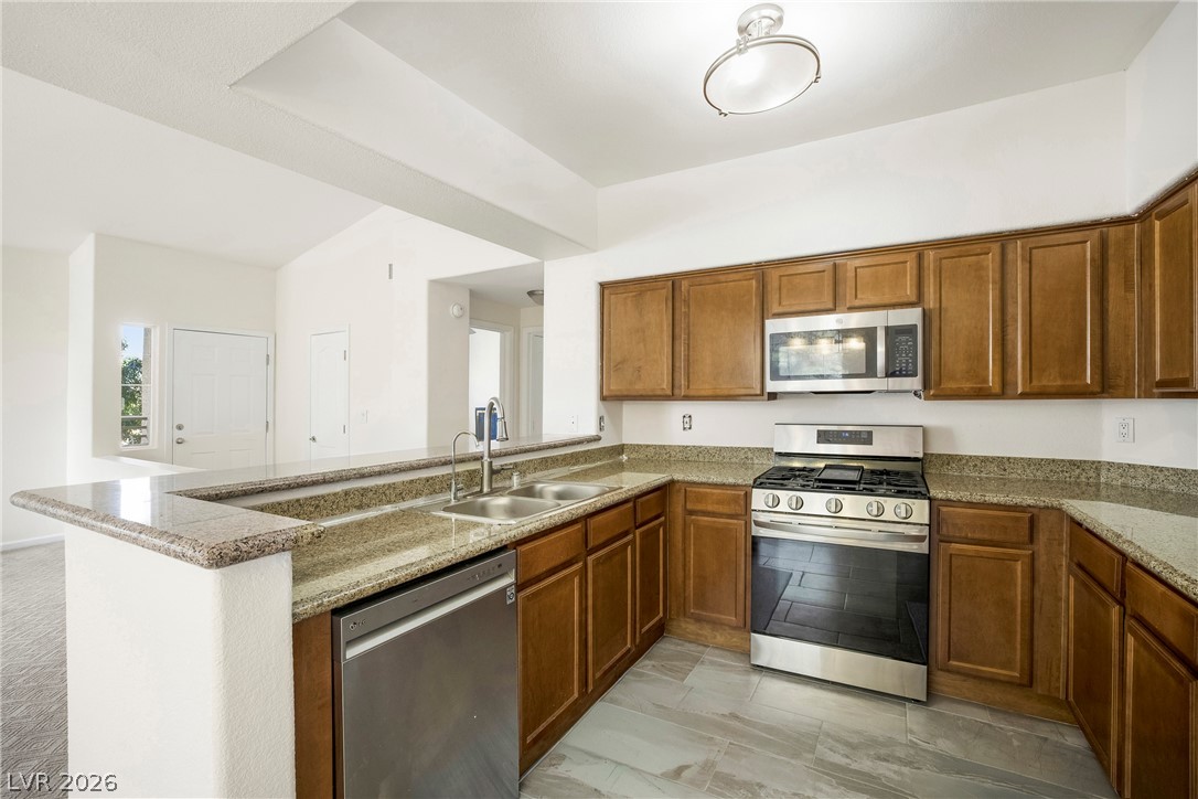 Photo 8 of 41, 10217 King Henry Avenue #202