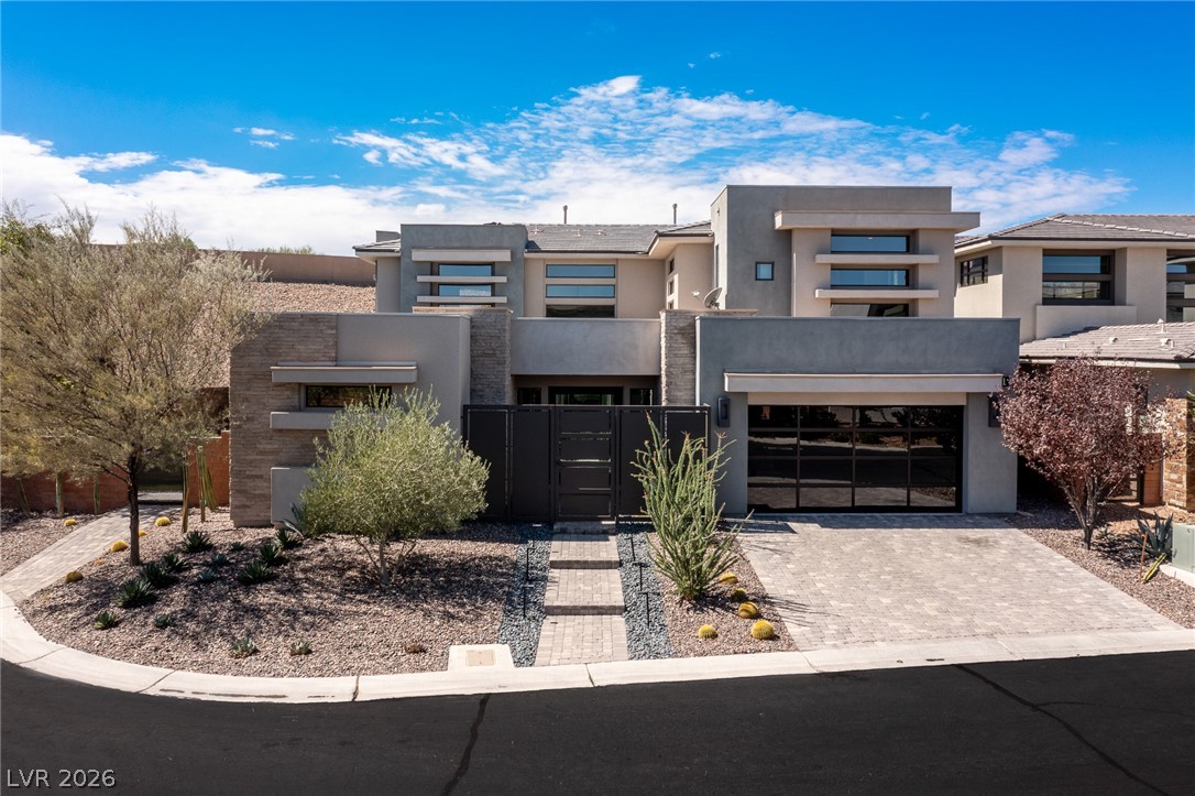1 Garden Shadow Lane, Las Vegas 89135