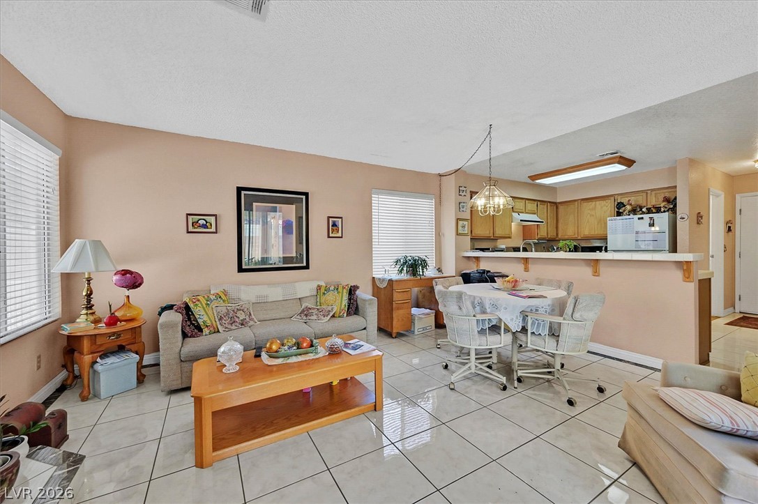 Photo 8 of 35, 2721 Brienza Way
