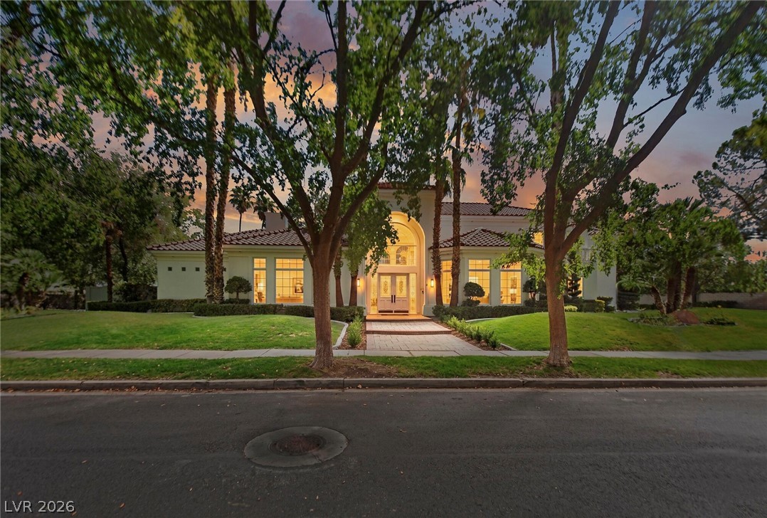2202 Chatsworth Court, Henderson 89074