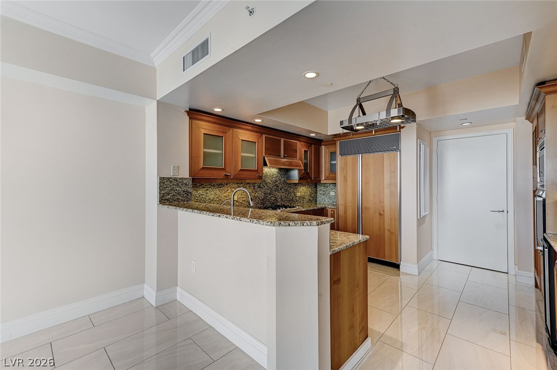 Photo 15 of 52, 2777 Paradise Road #603