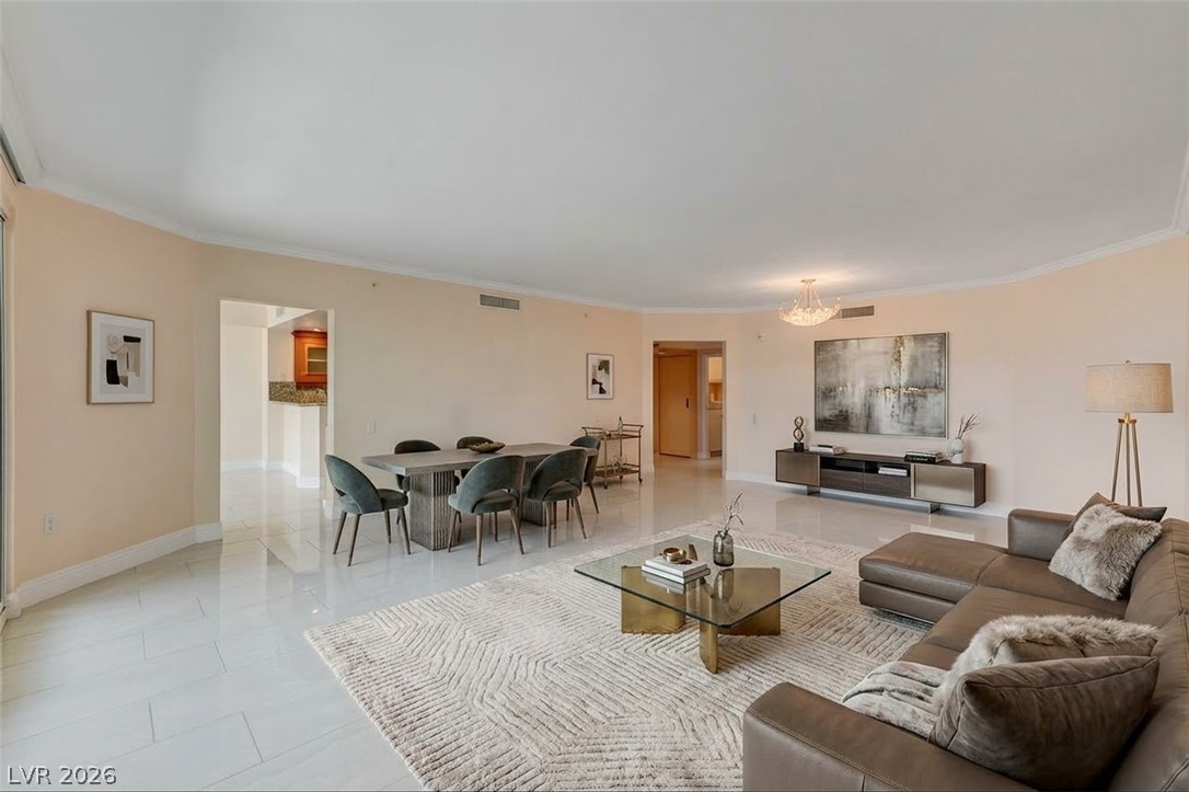 Photo 9 of 52, 2777 Paradise Road #603