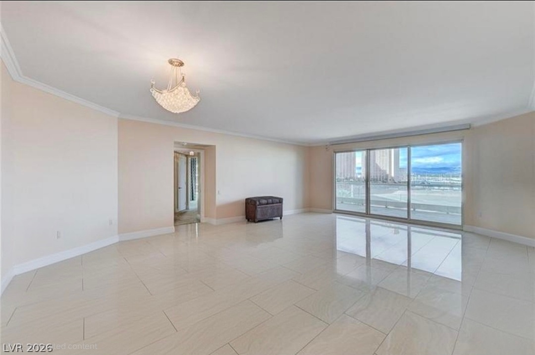 Photo 6 of 52, 2777 Paradise Road #603
