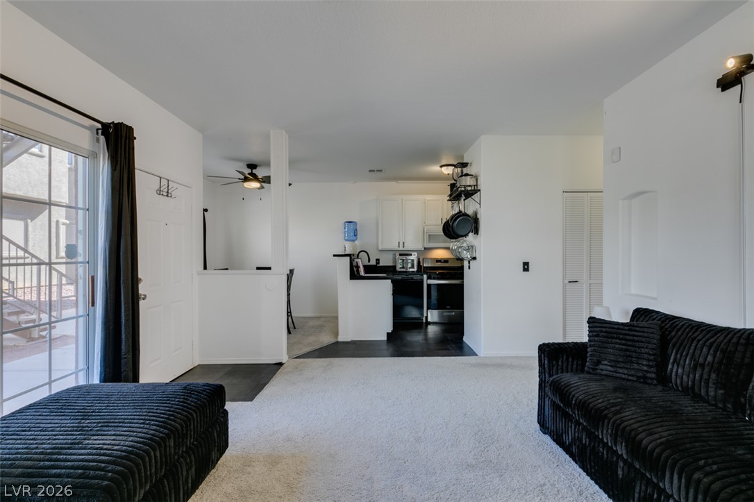 Photo 12 of 40, 4730 E Craig Road #1166