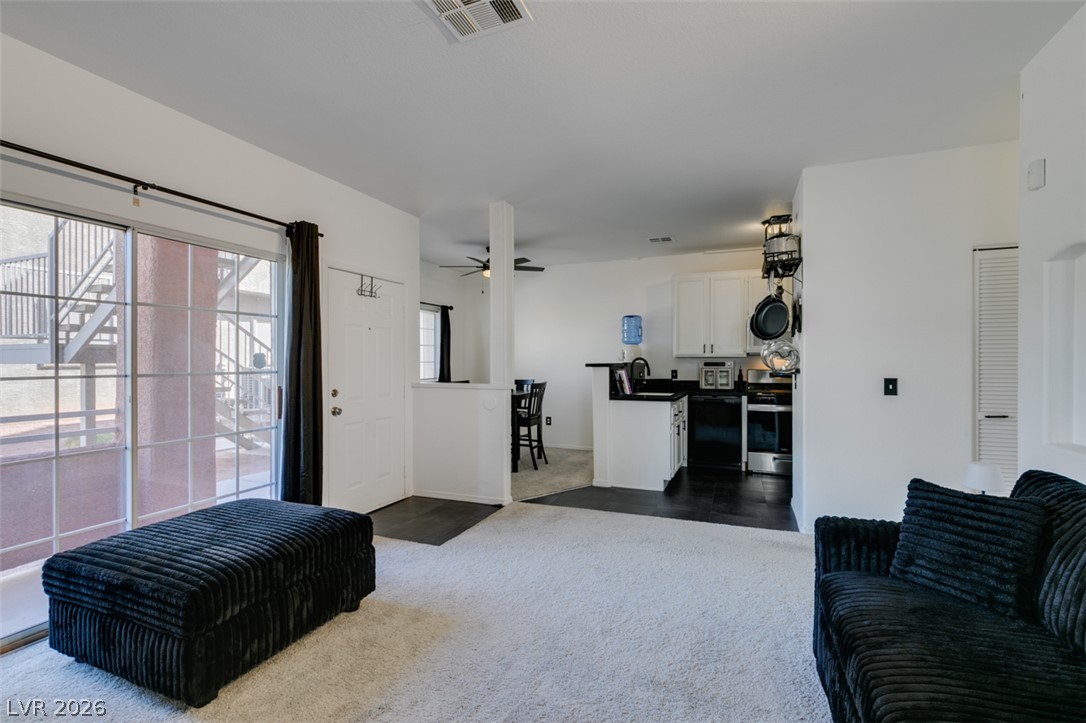 Photo 13 of 40, 4730 E Craig Road #1166