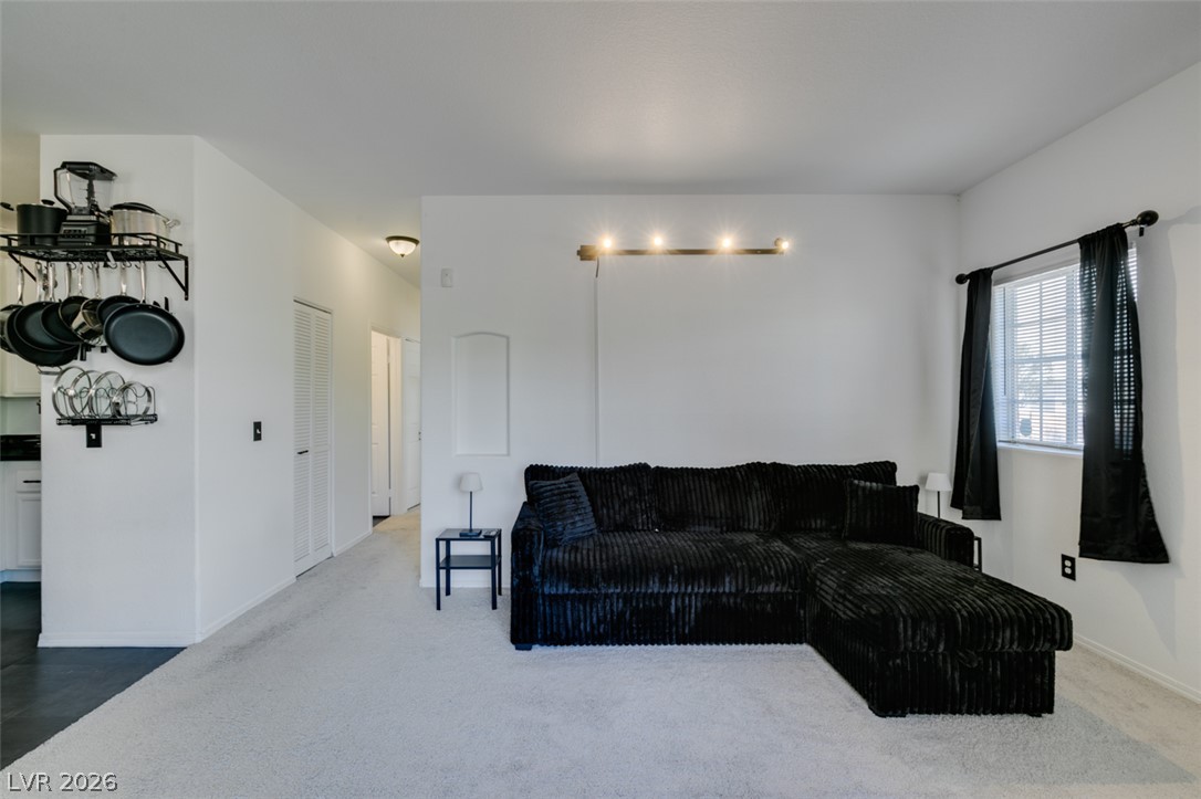 Photo 9 of 40, 4730 E Craig Road #1166