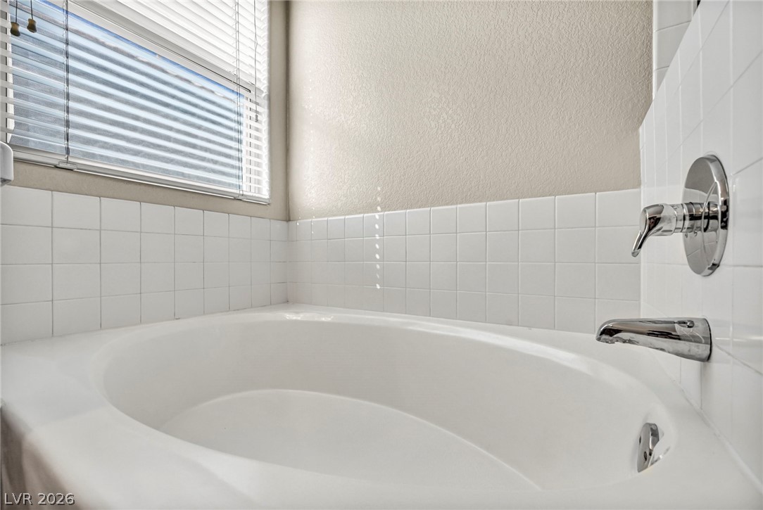 Photo 25 of 40, 1517 Bellglen Drive