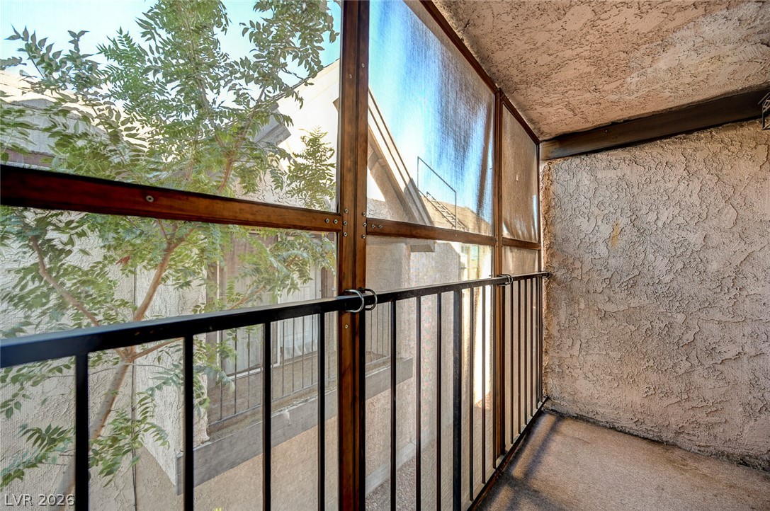 Photo 26 of 31, 6518 Ironbark Lane