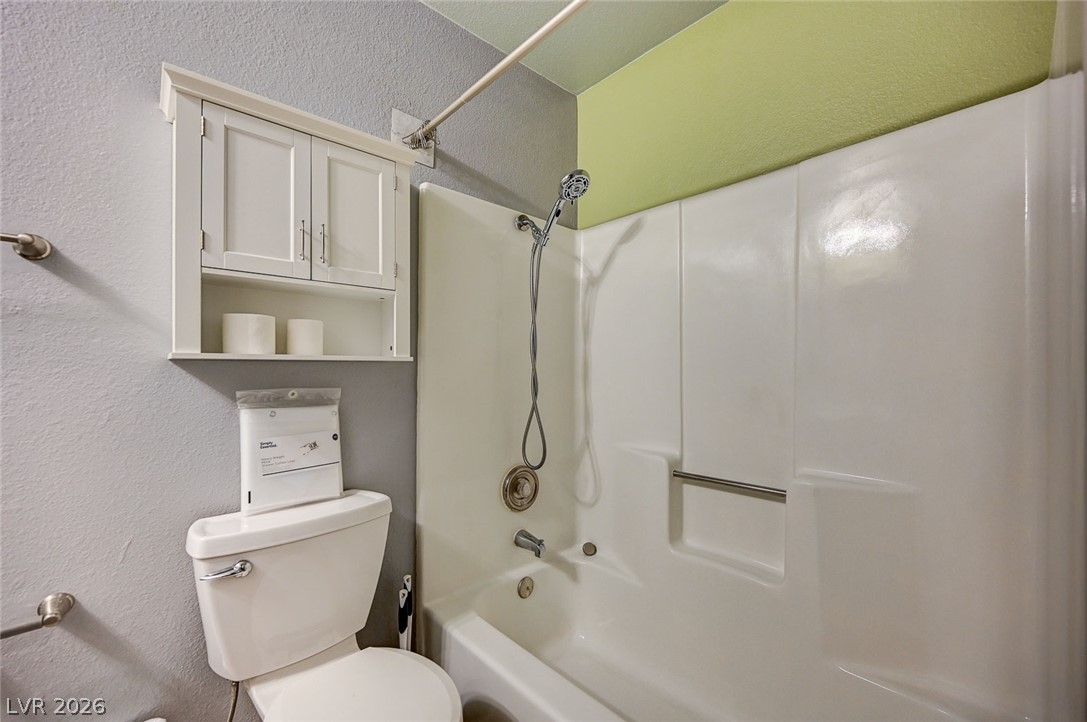 Photo 15 of 31, 6518 Ironbark Lane