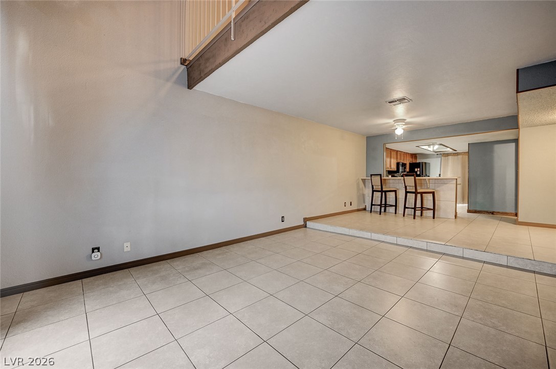 Photo 5 of 6518 Ironbark Lane