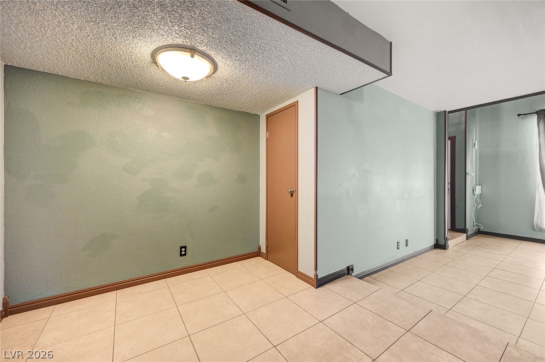 Photo 29 of 31, 6518 Ironbark Lane