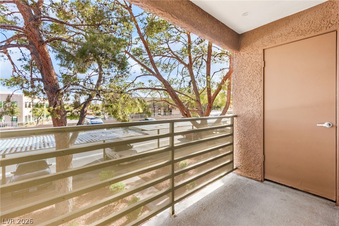 Photo 23 of 29, 7720 Secret Shore Drive #202