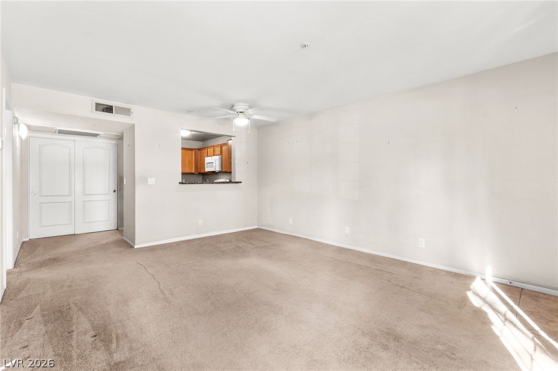 Photo 8 of 29, 7720 Secret Shore Drive #202