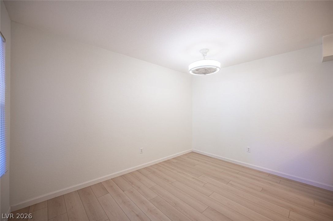 Photo 15 of 46, 1150 N Buffalo Drive #1098