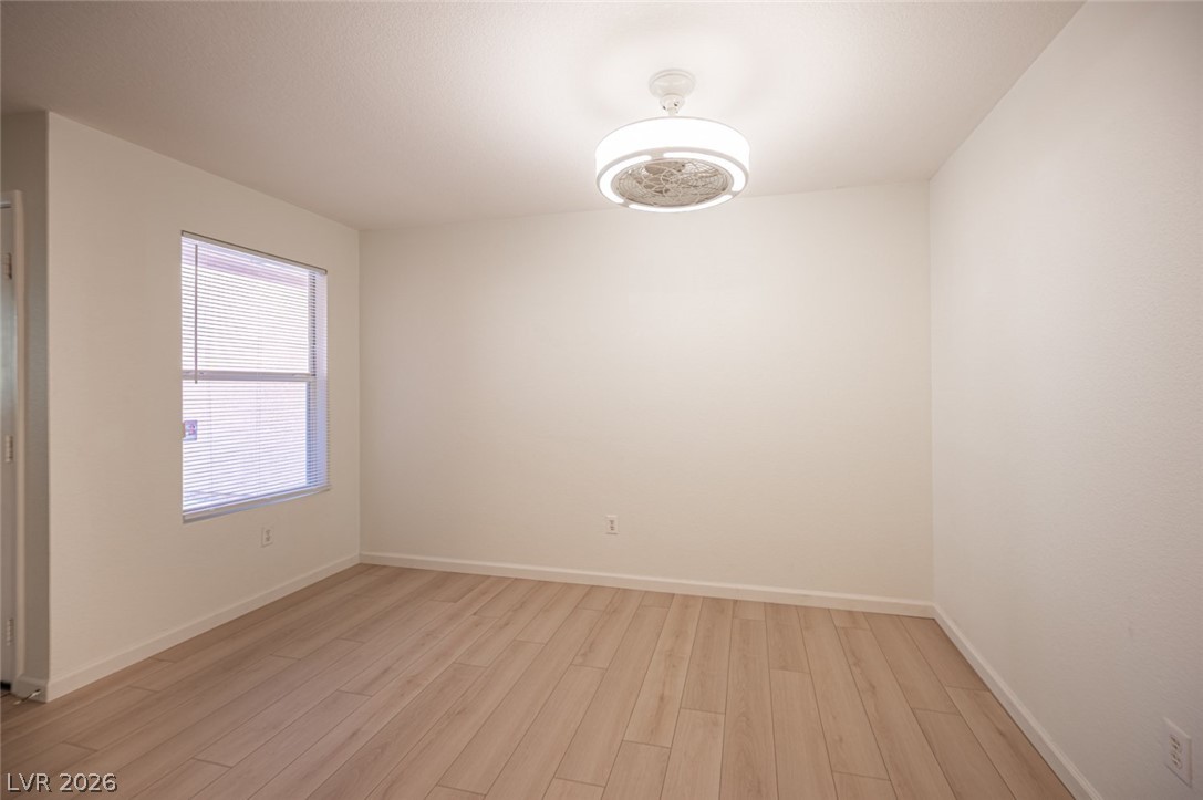 Photo 17 of 46, 1150 N Buffalo Drive #1098