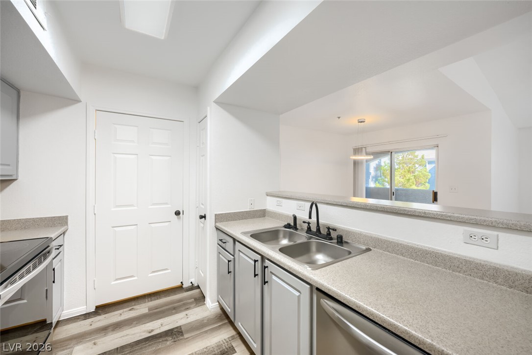 Photo 7 of 29, 6955 N Durango Drive #3102