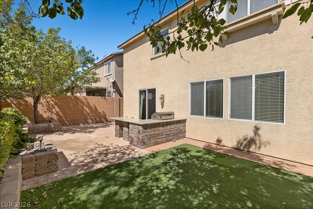 Photo 15 of 42, 10833 Whipple Crest Avenue