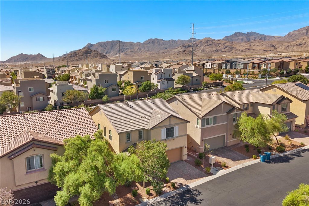 Photo 36 of 42, 10833 Whipple Crest Avenue